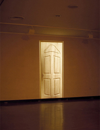 금민정, 숨 쉬는 문, 2006, 3D 애니메이션, 소리, 비디오 설치, 가변크기